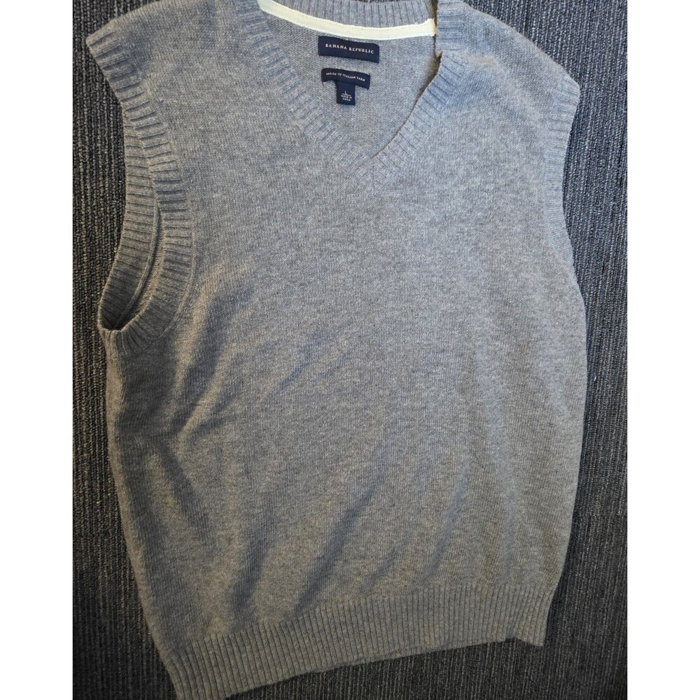 J Crew Wool Blend Gray Sweater Vest Pullover Sleeveless Size Large V Neck